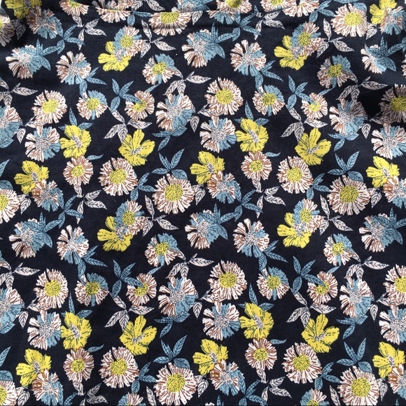 Forever 21 Floral Dress Size Medium - Picture 5 of 14